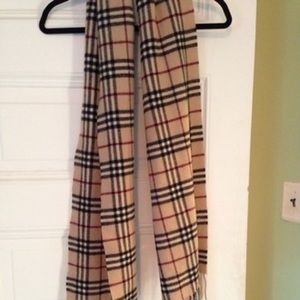 Authentic Burberry Nova Checked Plaid Wool Scarf